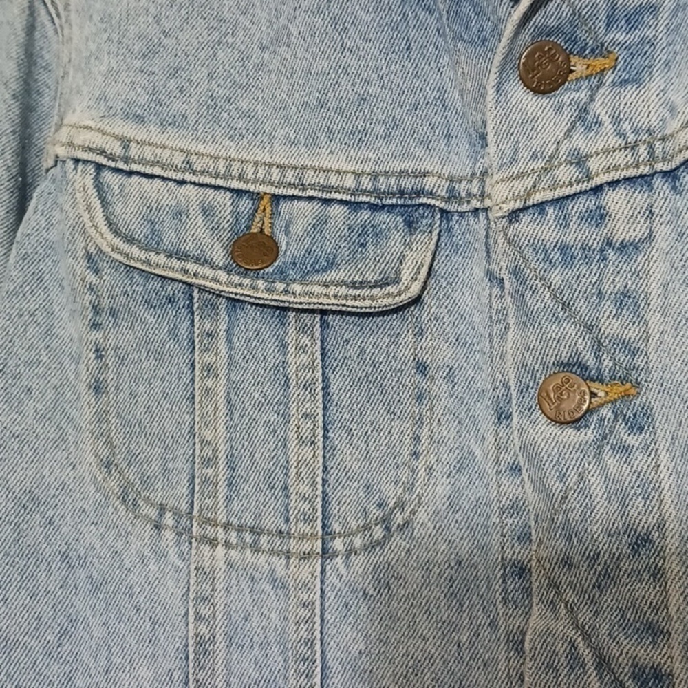 Vintage Lee Hard Rock Cafe Blue Jean Jacket, Size M - Picture 3 of 13